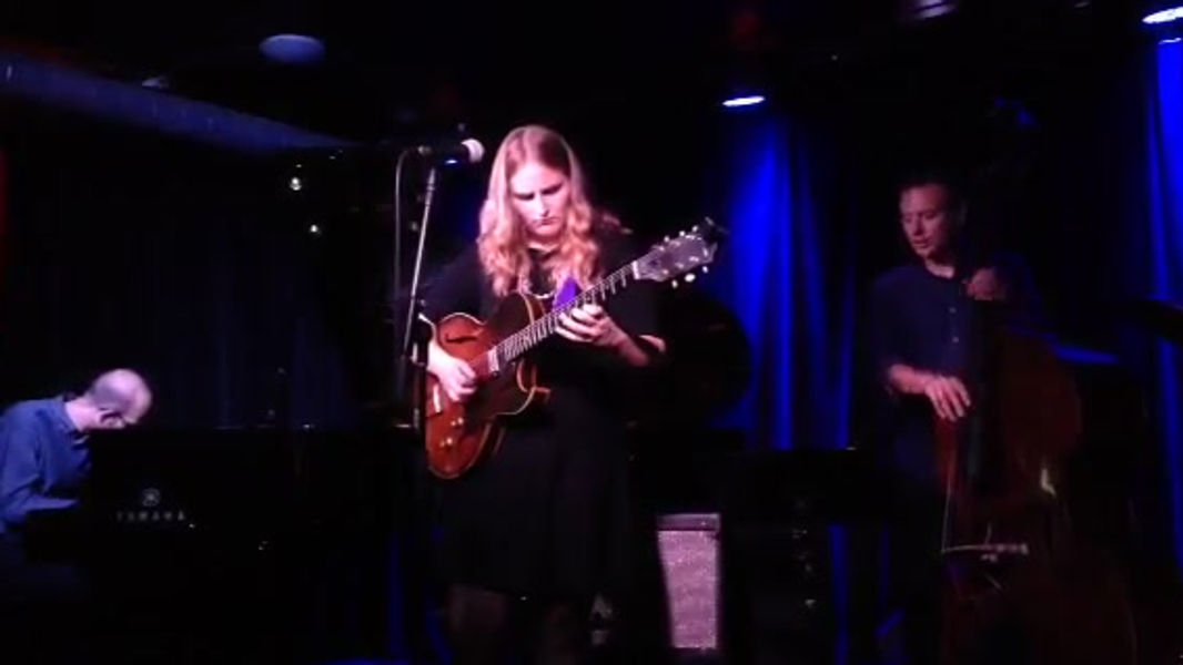 Hilary Geddes Live At Foundry 616